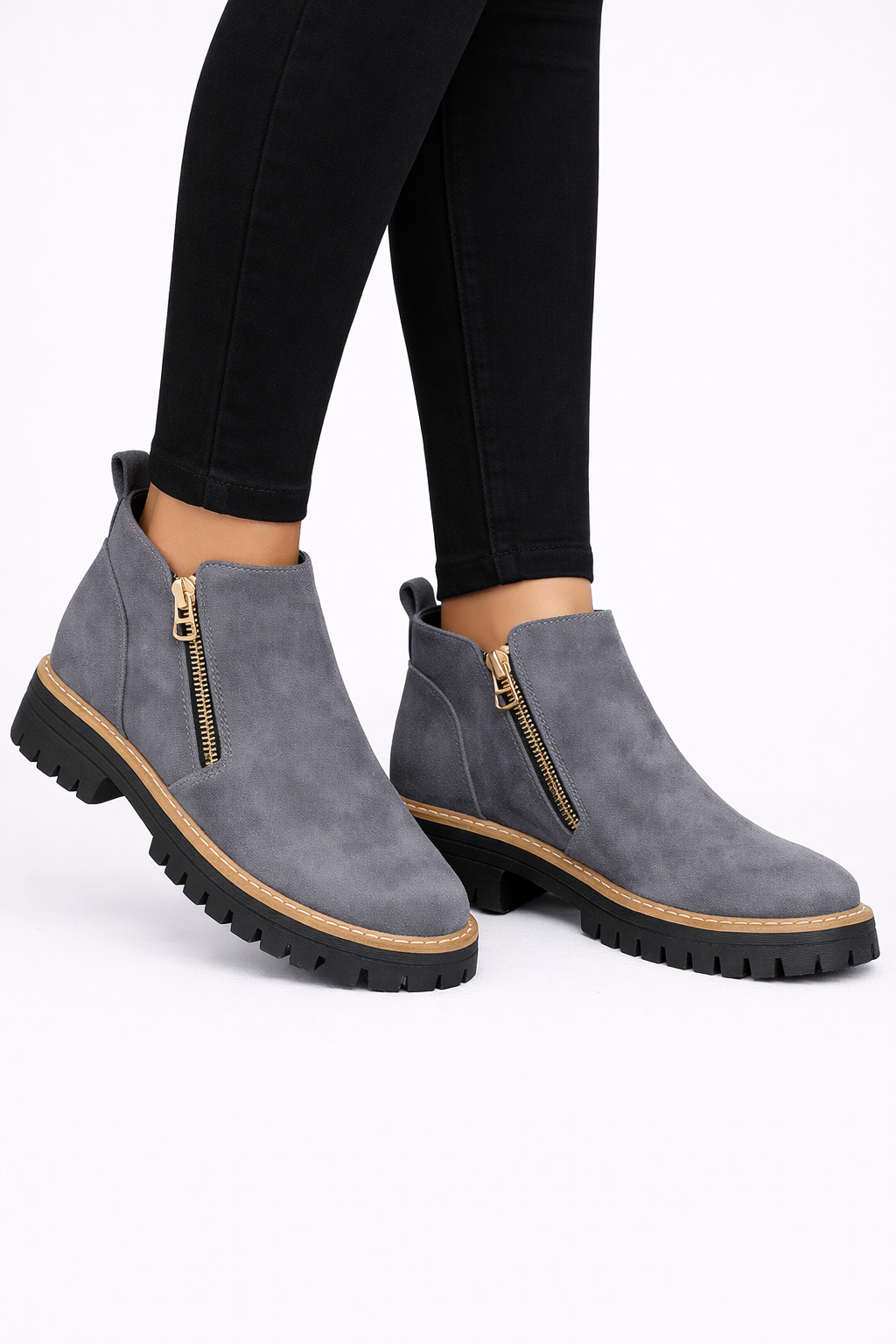 Botines tobilleras con cremallera y suela track